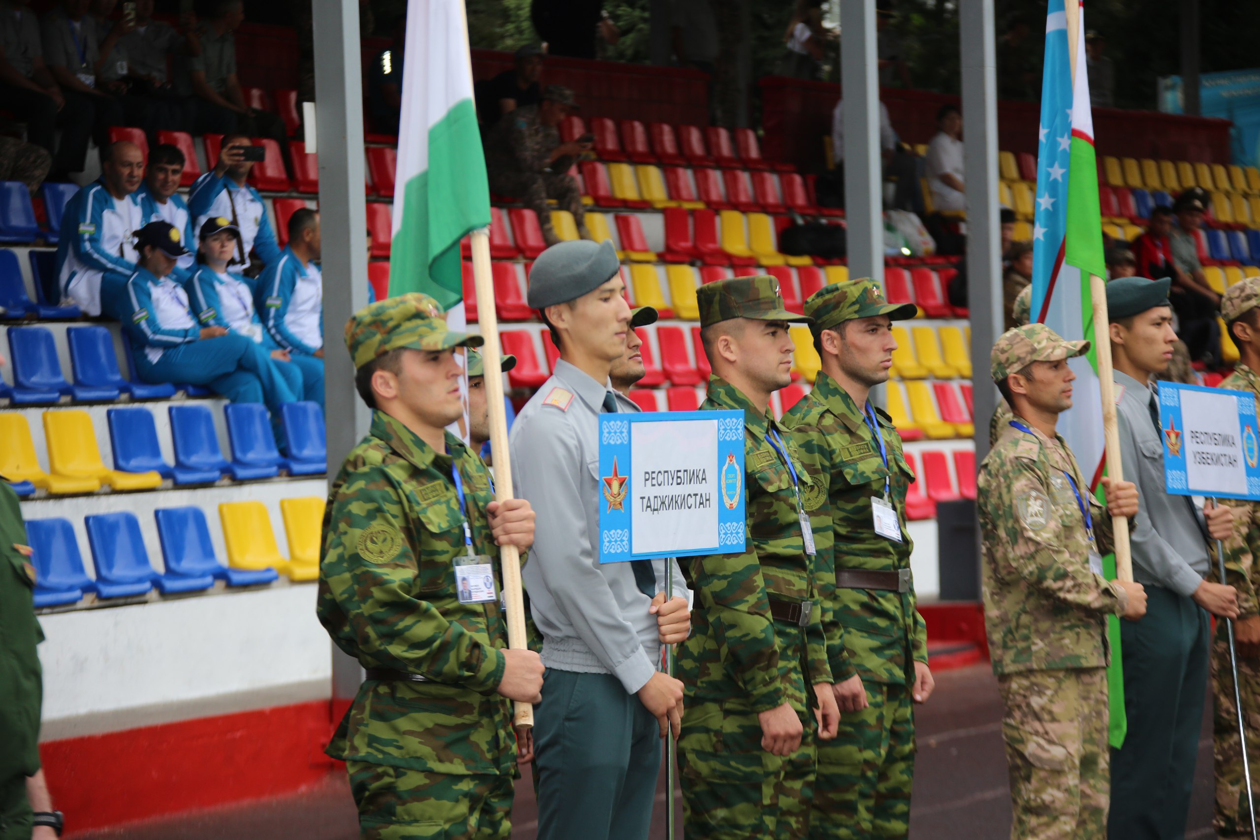 Военнослужащий 3. Военные Казахстана. Военные спортсмены. Армия Казахстана 2022. Академия Вооруженных сил Узбекистана.