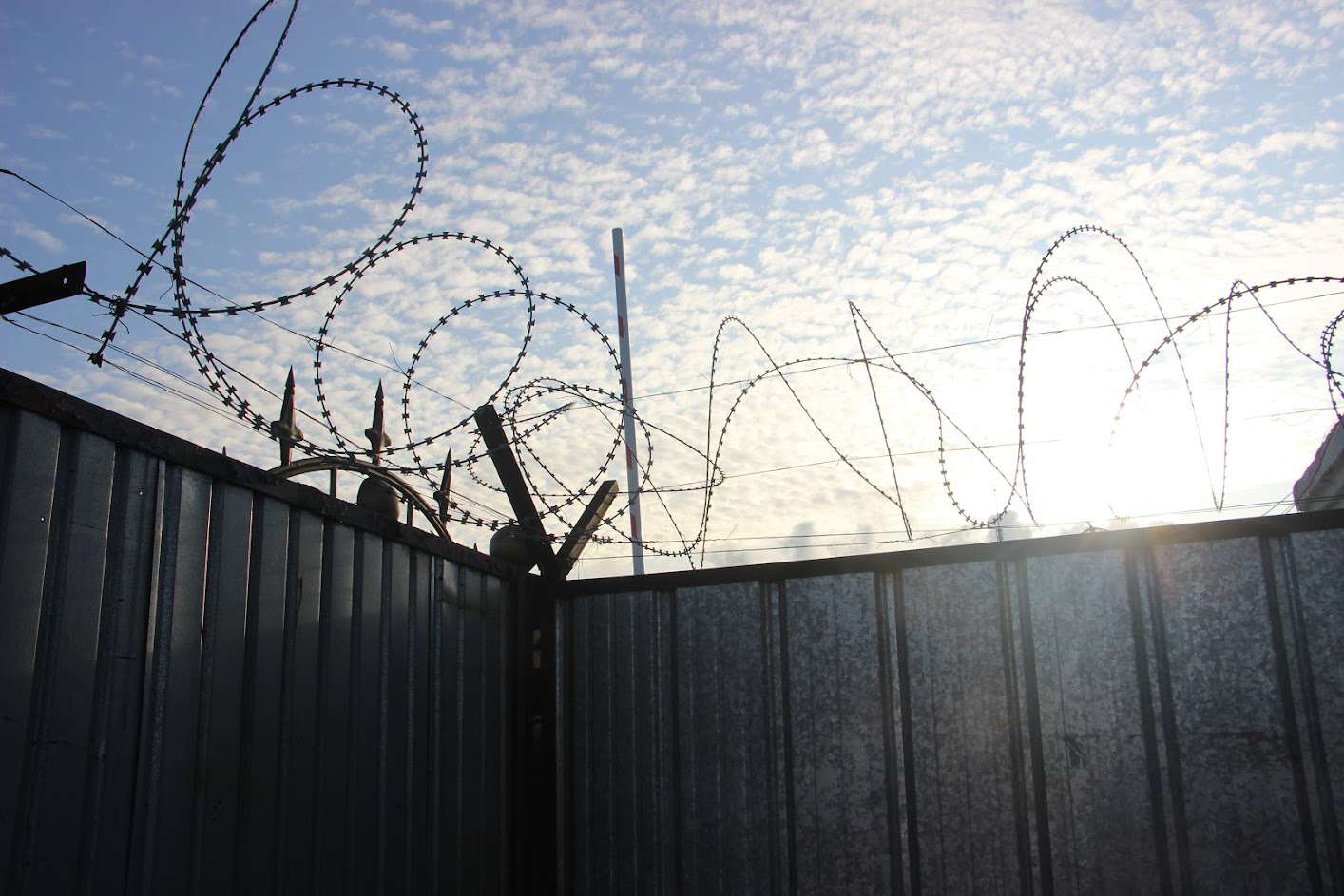 Колония строгого режима во владикавказе. Учреждение ов 156/22 усть-каменогорск. В чем пронести алкоголь. Казахстан исправительная колония. Инцидент в колонии вко.