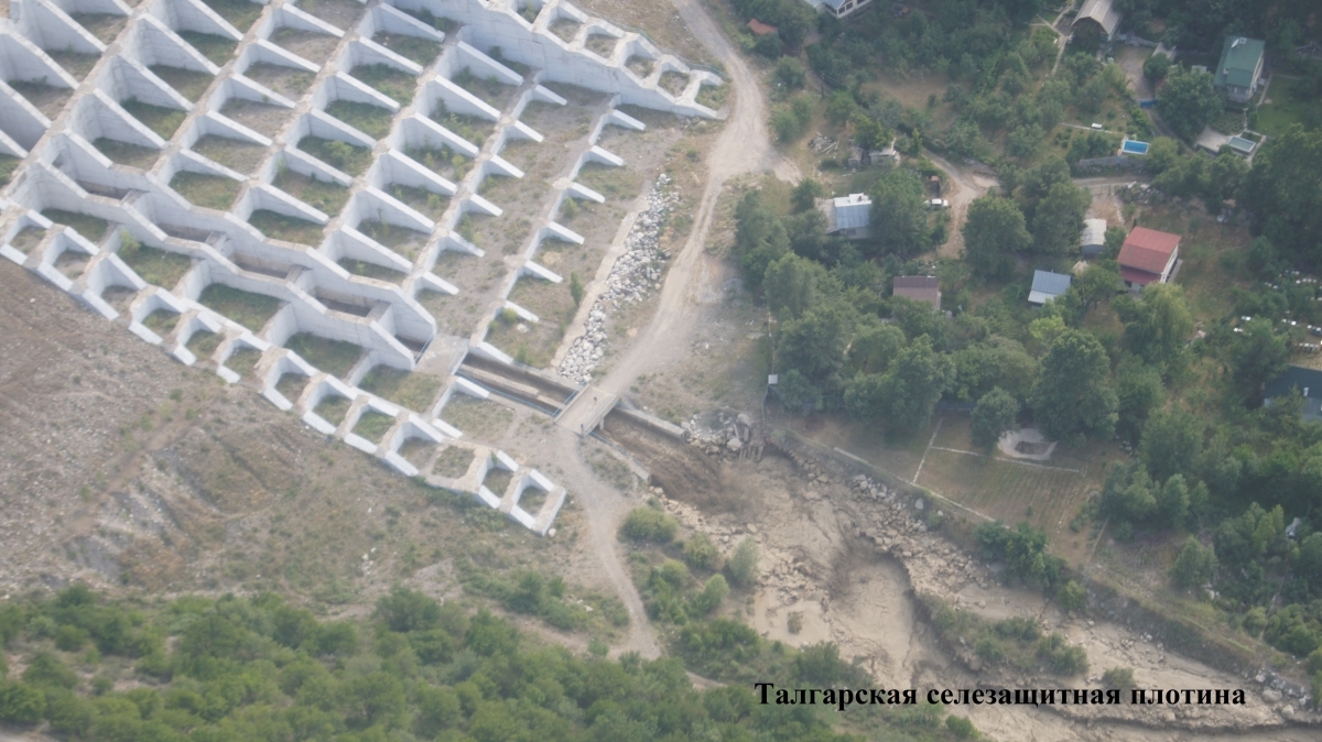 МЧС РК: опасности повторного схода селя в Талгаре нет