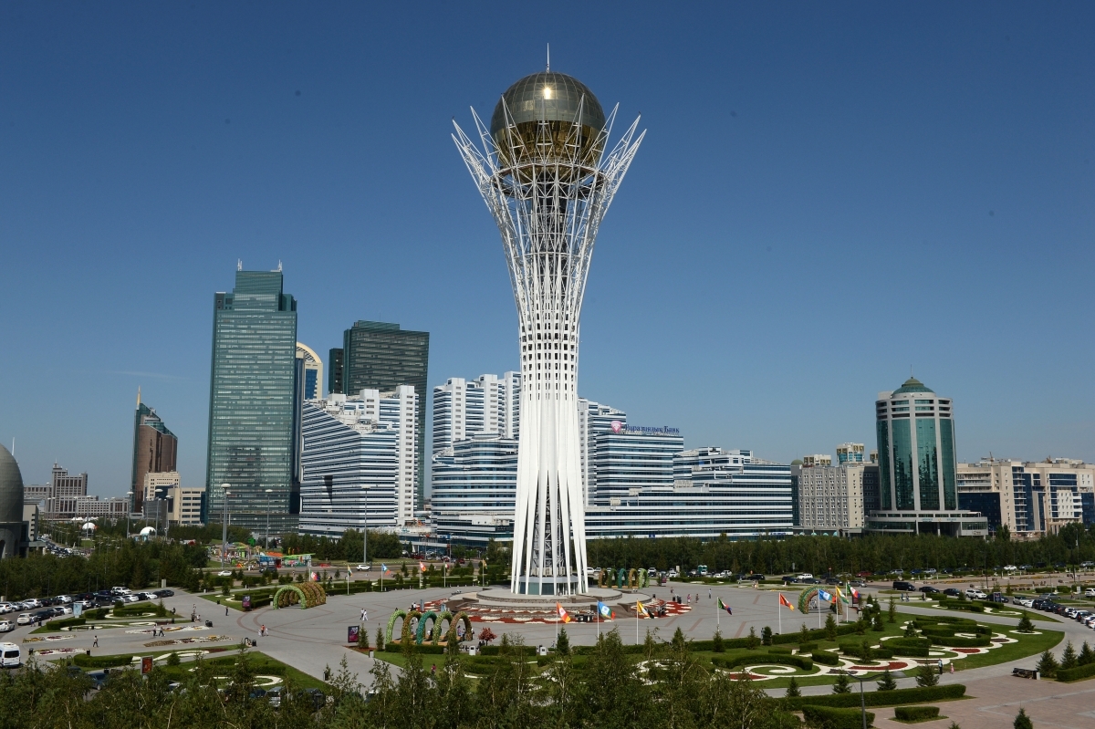 Монумент Астана-БАЙТЕРЕ
