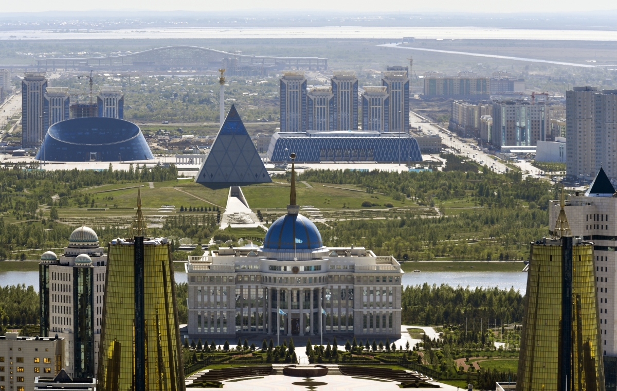 Время в астане щас. Столица Казахстана в 2024 году. Сферическое здание Астана. Шаровидное здание в Астане. Казахстан Астана покажи фото.