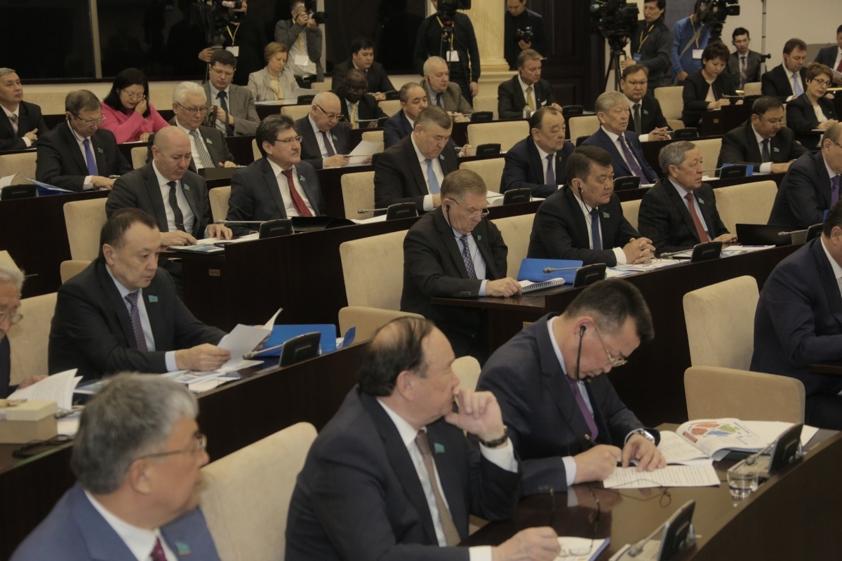 Переговоры депутатов. Переговоры депутатов