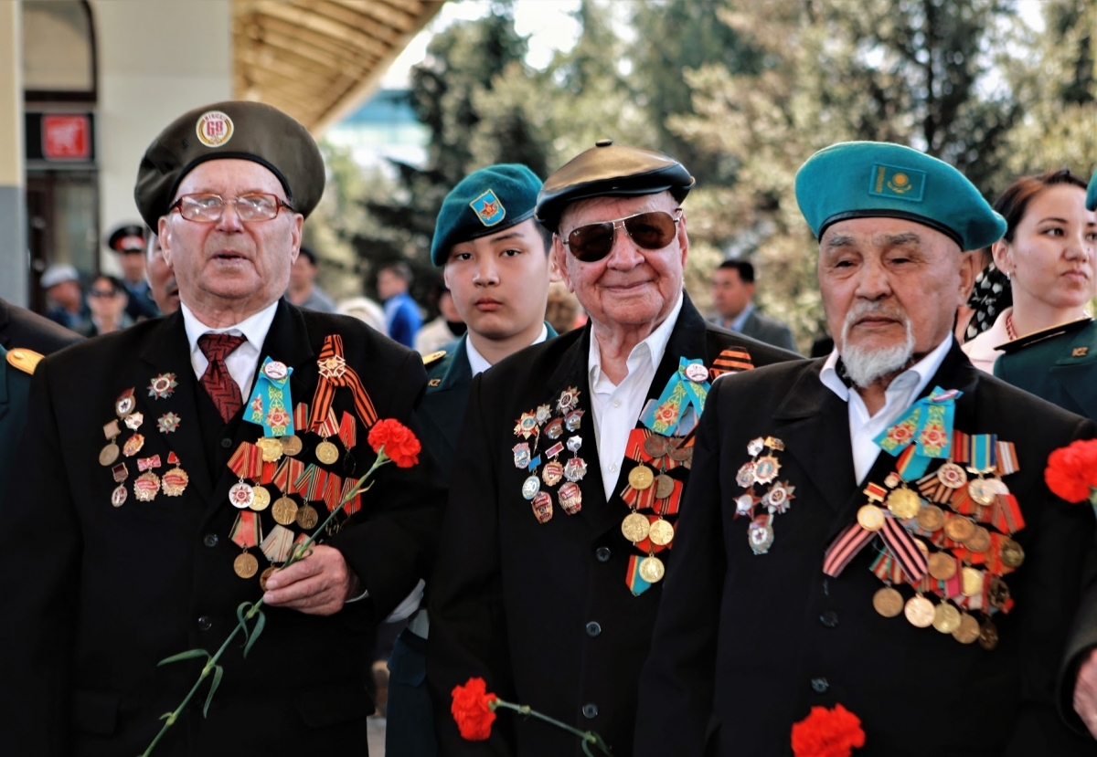 9 мая в казахстане фото