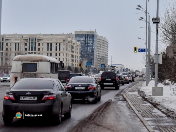 Astana auto. Астана дороги. Современная дорога в Астане. Картинки дороги в Астану. Какое движение в Астане на улице.